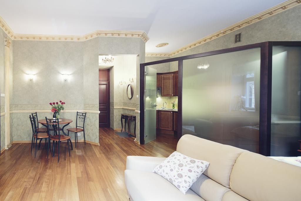 Calliope Apartments Krakow Luaran gambar